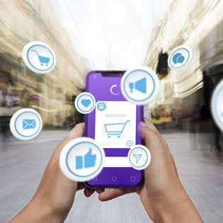 téléphone sur les réseaux sociaux