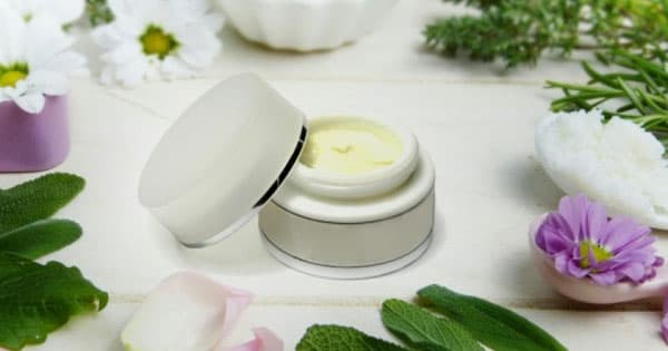 Cosmétiques bio et naturels : la dynamique sur le point de s’enrayer ?