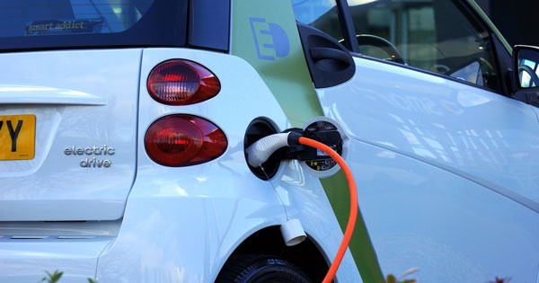 Recharge électrique pour poids lourd ou l’union entre CMA CGM, Engie et Sanef