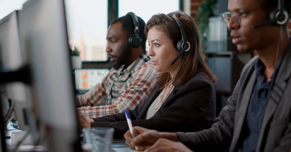 Relation client : les bots ne sont pas des conseillers