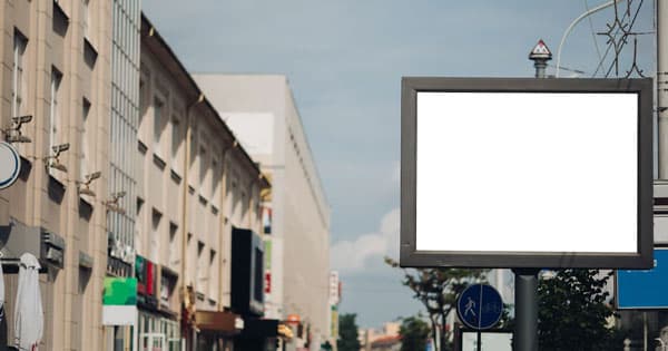 Les big tech prennent peu à peu le pouvoir dans la publicité locale