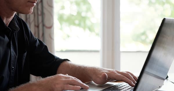 Direct to Consumer : les grandes marques prennent goût à la vente directe