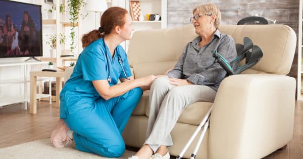 Le maintien à domicile accru des seniors consacre la fin du « tout EHPAD »